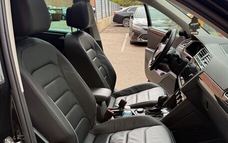 Volkswagen Tiguan II, 2019 год, 4 300 000 рублей, 26 фотография