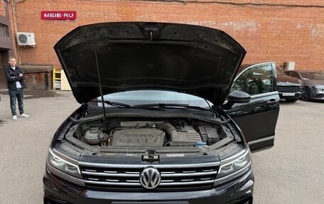 Volkswagen Tiguan II, 2019 год, 4 300 000 рублей, 27 фотография