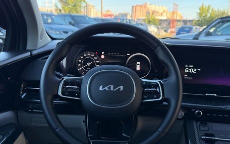 KIA Carnival, 2023 год, 4 250 000 рублей, 18 фотография