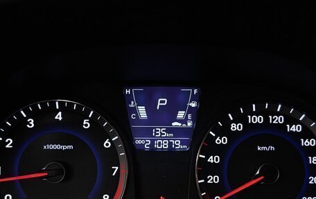 Hyundai Solaris II рестайлинг, 2011 год, 599 000 рублей, 17 фотография