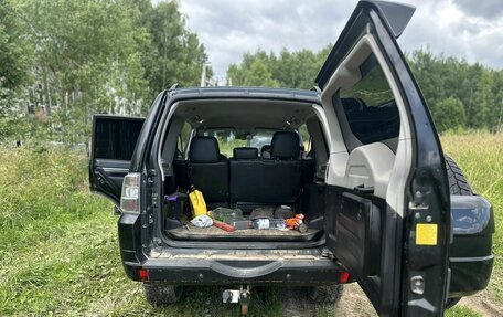 Mitsubishi Pajero IV, 2011 год, 1 500 000 рублей, 7 фотография