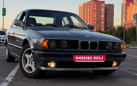 BMW 5 серия, 1988 год, 450 000 рублей, 2 фотография