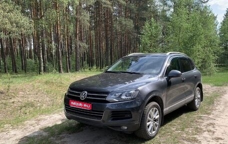 Volkswagen Touareg III, 2011 год, 1 500 000 рублей, 1 фотография