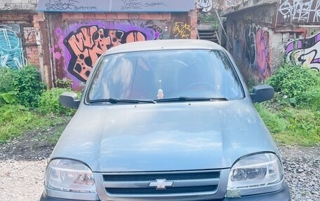 Chevrolet Niva I рестайлинг, 2006 год, 390 000 рублей, 1 фотография