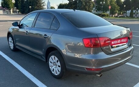 Volkswagen Jetta VI, 2012 год, 895 000 рублей, 15 фотография