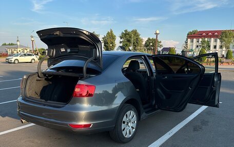 Volkswagen Jetta VI, 2012 год, 895 000 рублей, 17 фотография