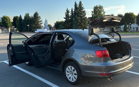 Volkswagen Jetta VI, 2012 год, 895 000 рублей, 18 фотография