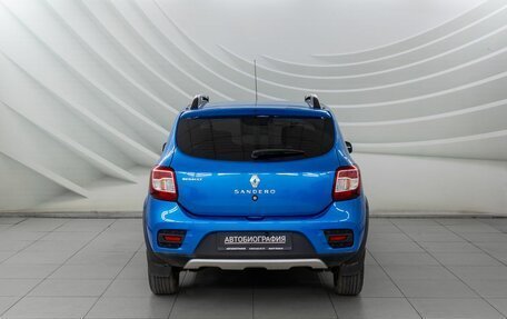 Renault Sandero II рестайлинг, 2015 год, 1 048 000 рублей, 6 фотография