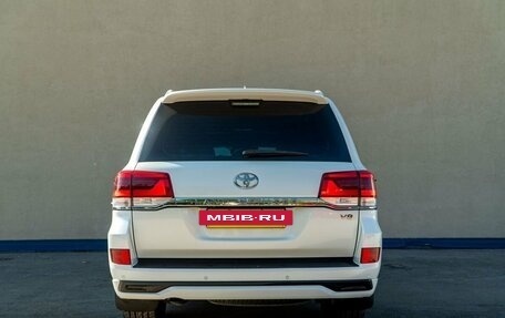 Toyota Land Cruiser 200, 2017 год, 4 849 000 рублей, 8 фотография