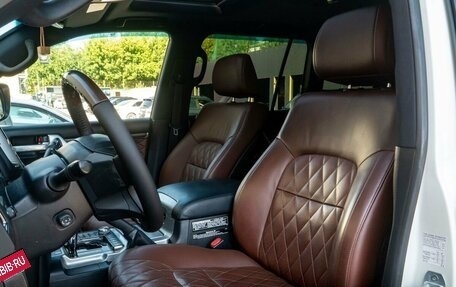 Toyota Land Cruiser 200, 2017 год, 4 849 000 рублей, 26 фотография