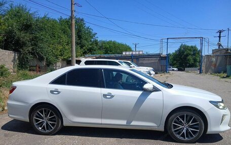 Toyota Camry, 2016 год, 1 550 000 рублей, 3 фотография