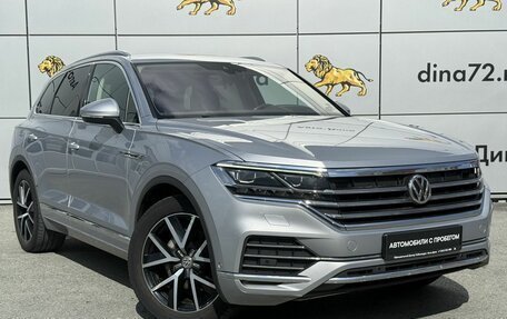 Volkswagen Touareg III, 2020 год, 5 300 000 рублей, 3 фотография