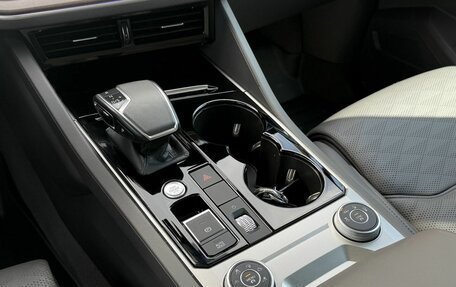 Volkswagen Touareg III, 2020 год, 5 300 000 рублей, 16 фотография