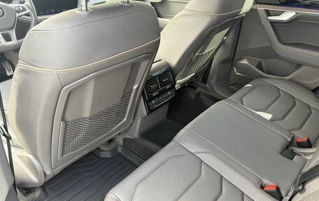 Volkswagen Touareg III, 2020 год, 5 300 000 рублей, 13 фотография