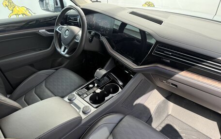 Volkswagen Touareg III, 2020 год, 5 300 000 рублей, 19 фотография