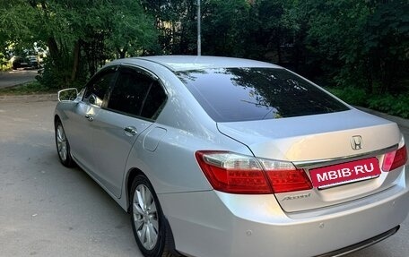 Honda Accord IX рестайлинг, 2013 год, 1 800 000 рублей, 7 фотография