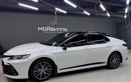 Toyota Camry, 2021 год, 2 700 000 рублей, 12 фотография