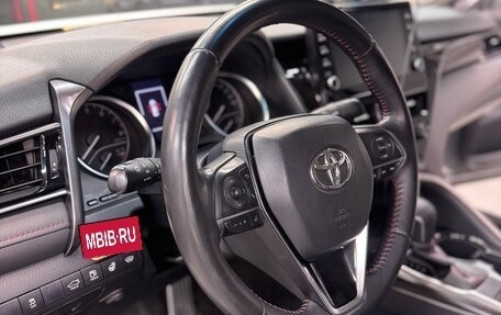 Toyota Camry, 2021 год, 2 700 000 рублей, 8 фотография