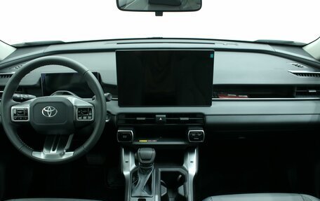 Toyota RAV4, 2026 год, 4 295 000 рублей, 16 фотография
