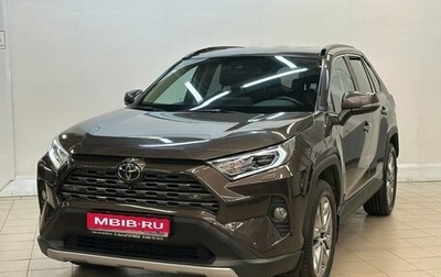 Toyota RAV4, 2021 год, 3 950 000 рублей, 1 фотография
