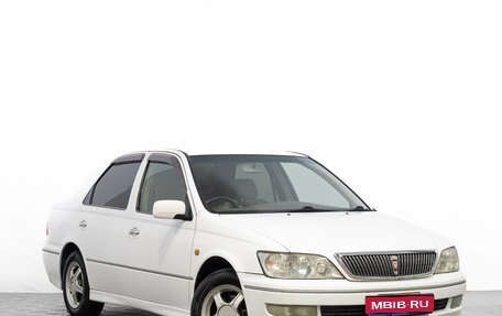 Toyota Vista V30, 2000 год, 569 000 рублей, 1 фотография
