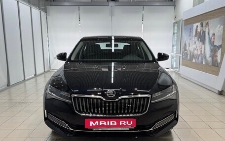 Skoda Superb III рестайлинг, 2025 год, 3 500 000 рублей, 2 фотография