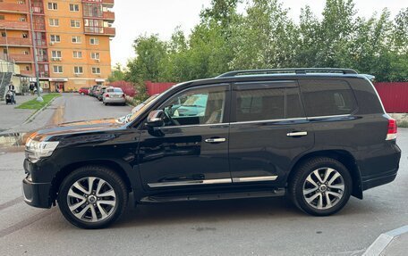 Toyota Land Cruiser 200, 2016 год, 7 100 000 рублей, 3 фотография