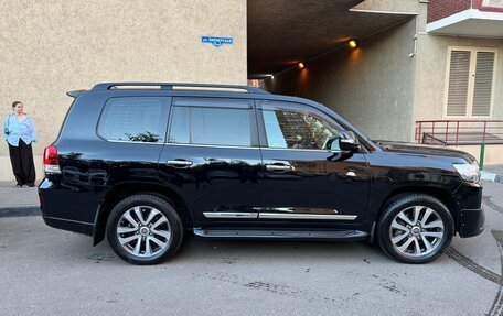 Toyota Land Cruiser 200, 2016 год, 7 100 000 рублей, 6 фотография