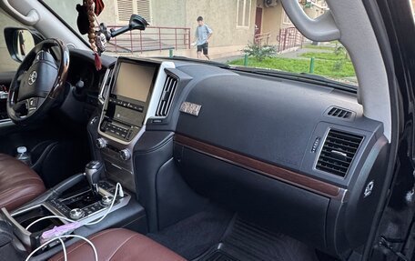 Toyota Land Cruiser 200, 2016 год, 7 100 000 рублей, 19 фотография