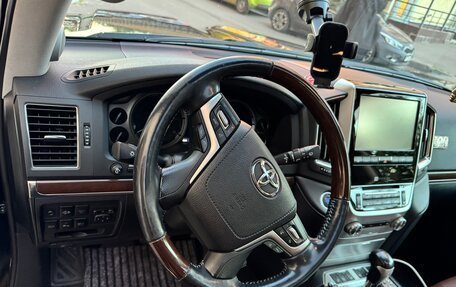 Toyota Land Cruiser 200, 2016 год, 7 100 000 рублей, 18 фотография