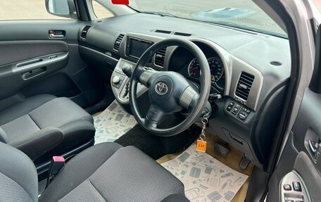 Toyota Wish II, 2007 год, 899 000 рублей, 10 фотография