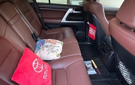 Toyota Land Cruiser 200, 2016 год, 7 100 000 рублей, 16 фотография