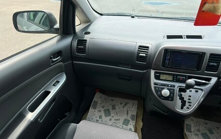 Toyota Wish II, 2007 год, 899 000 рублей, 14 фотография