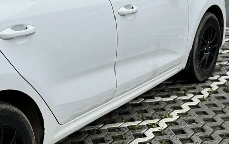KIA Rio IV, 2022 год, 1 700 000 рублей, 4 фотография