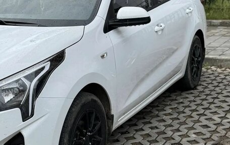 KIA Rio IV, 2022 год, 1 700 000 рублей, 5 фотография
