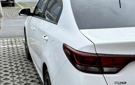 KIA Rio IV, 2022 год, 1 700 000 рублей, 7 фотография