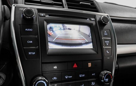 Toyota Camry, 2015 год, 1 820 000 рублей, 11 фотография