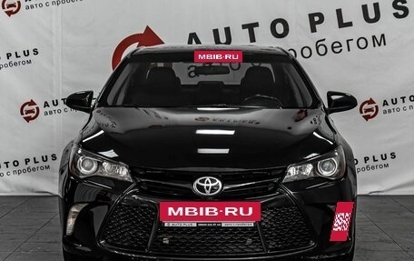 Toyota Camry, 2015 год, 1 820 000 рублей, 3 фотография