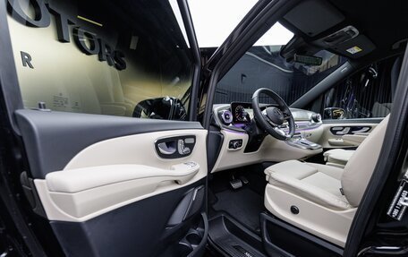 Mercedes-Benz V-Класс, 2026 год, 14 250 000 рублей, 10 фотография
