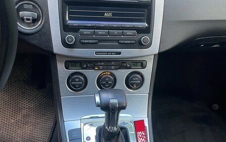 Volkswagen Passat B6, 2008 год, 300 000 рублей, 11 фотография