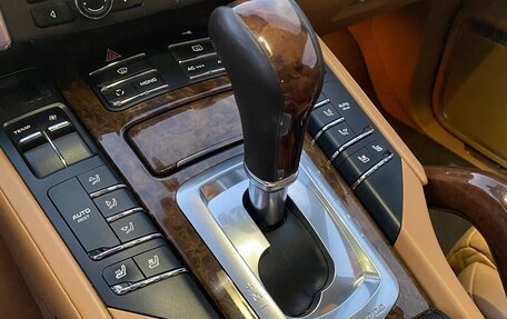Porsche Cayenne III, 2011 год, 2 640 000 рублей, 25 фотография