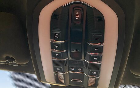 Porsche Cayenne III, 2011 год, 2 640 000 рублей, 35 фотография