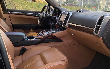 Porsche Cayenne III, 2011 год, 2 640 000 рублей, 36 фотография