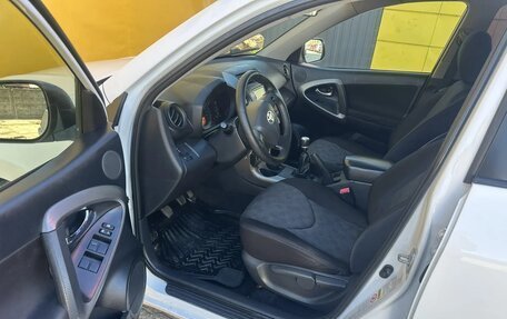 Toyota RAV4, 2012 год, 1 215 000 рублей, 8 фотография