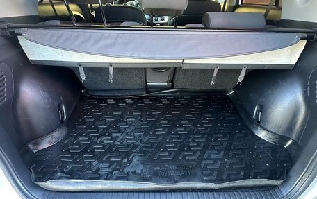 Toyota RAV4, 2012 год, 1 215 000 рублей, 13 фотография