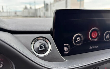 Mazda 6, 2019 год, 2 310 000 рублей, 13 фотография
