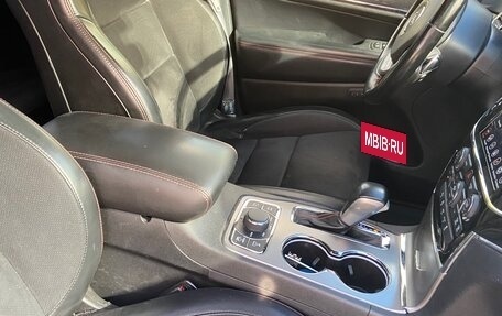 Jeep Grand Cherokee, 2021 год, 2 700 000 рублей, 3 фотография