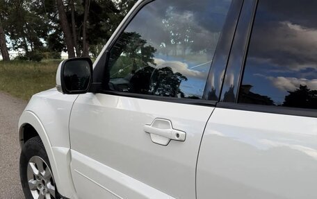 Mitsubishi Pajero IV, 2012 год, 1 950 000 рублей, 7 фотография