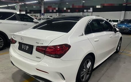 Mercedes-Benz A-Класс, 2023 год, 2 000 000 рублей, 4 фотография