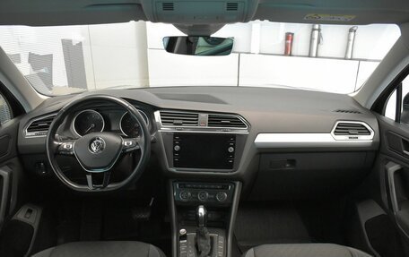 Volkswagen Tiguan II, 2019 год, 1 990 000 рублей, 9 фотография